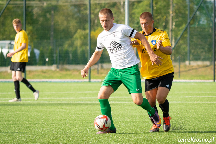 Tempo Nienaszów - Zamczysko Odrzykoń 1:8