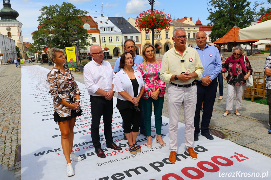 Tłuste koty z PiS. Konferencja w Krośnie