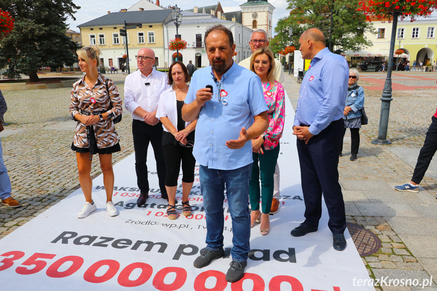 Tłuste koty z PiS. Konferencja w Krośnie