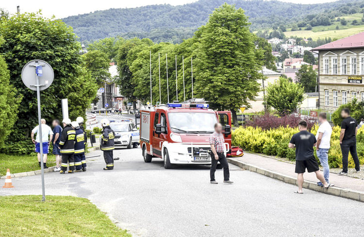 Tragiczny wypadek w Dukli, autobus rozjechał kierowcę