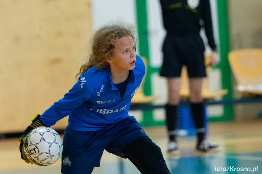 Turniej finałowy Młodzieżowych Mistrzostw Podkarpacia chłopców z rocznika 2009/2010 w futsalu