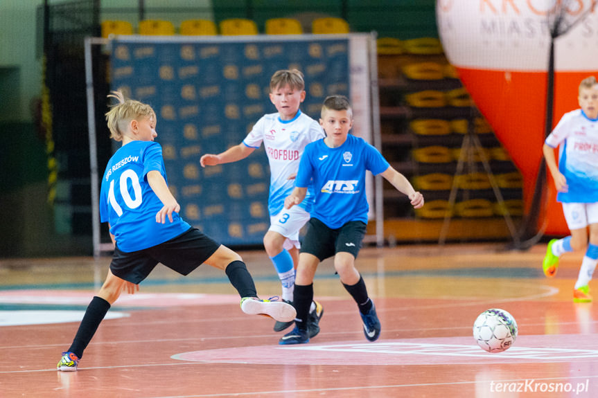 Turniej finałowy Młodzieżowych Mistrzostw Podkarpacia chłopców z rocznika 2009/2010 w futsalu