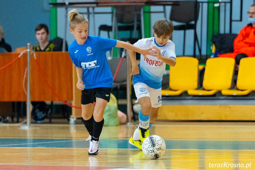 Turniej finałowy Młodzieżowych Mistrzostw Podkarpacia chłopców z rocznika 2009/2010 w futsalu