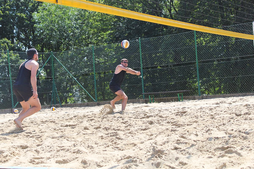 Turniej siatkówki plażowej w Jedliczu