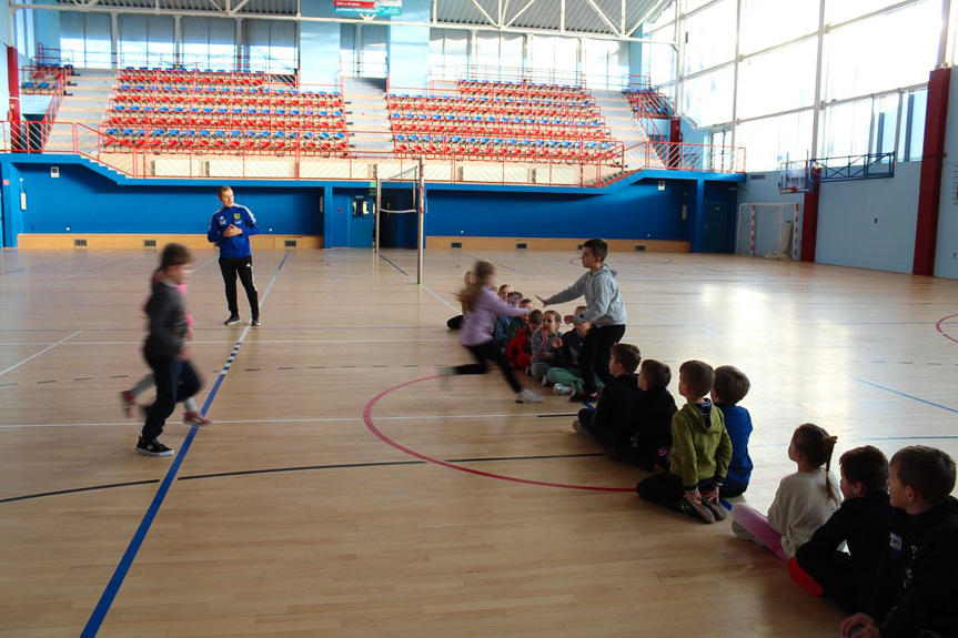 Turniej sportowy na feriach w Jedliczu