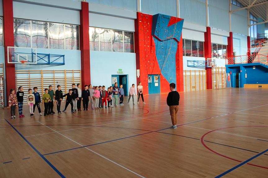 Turniej sportowy na feriach w Jedliczu