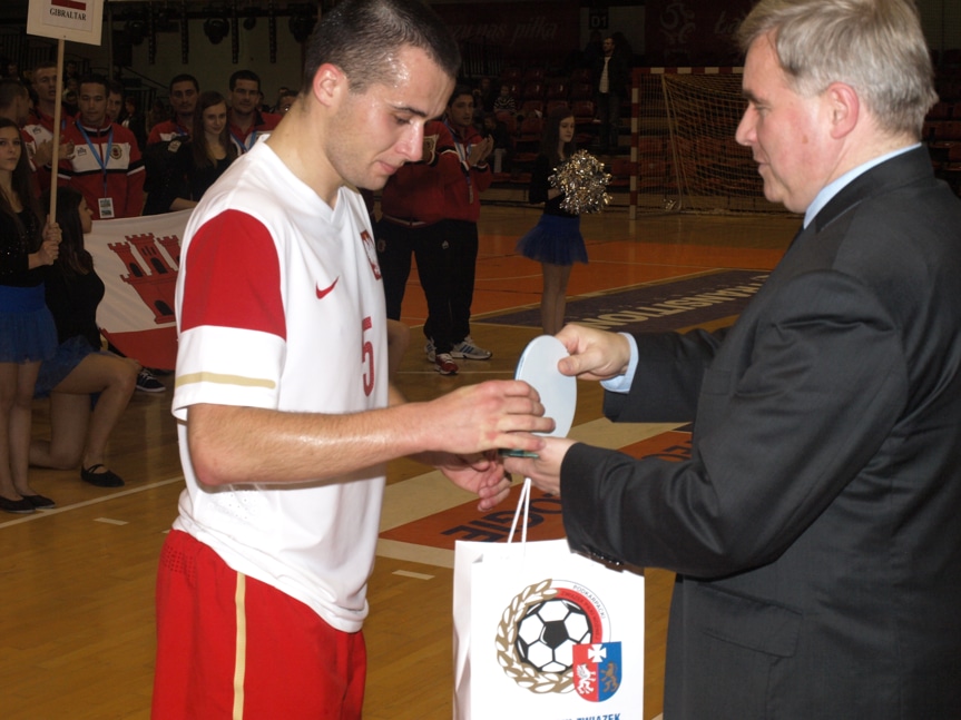 Turniej w futsalu w Krośnie