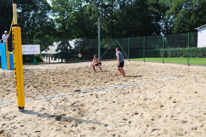 Turniej w siatkówce plażowej