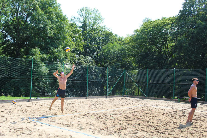 Turniej w siatkówce plażowej