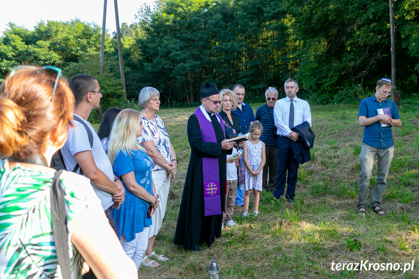 Upamiętnienie 78 rocznicy zagłady Żydów z Dukli i okolic