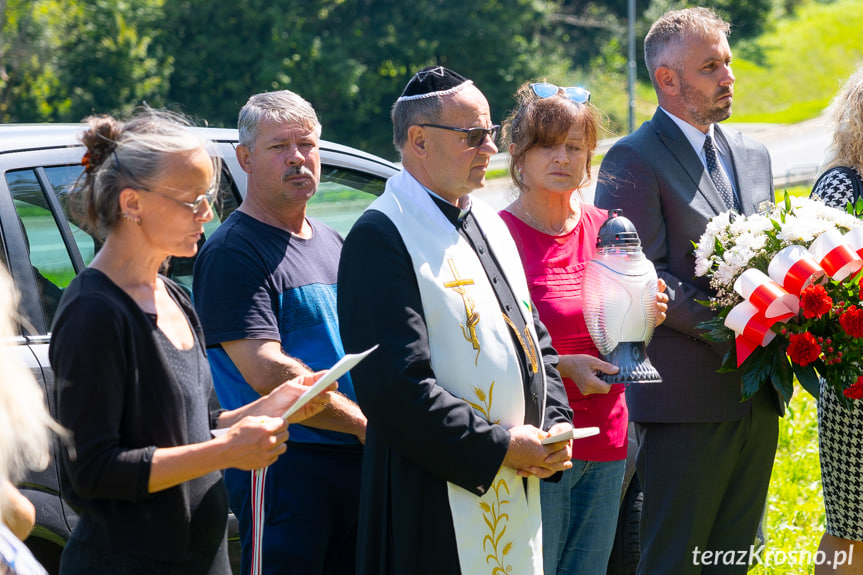 Upamiętnienie 79 rocznicy zagłady ludności żydowskiej z Dukli i okolic