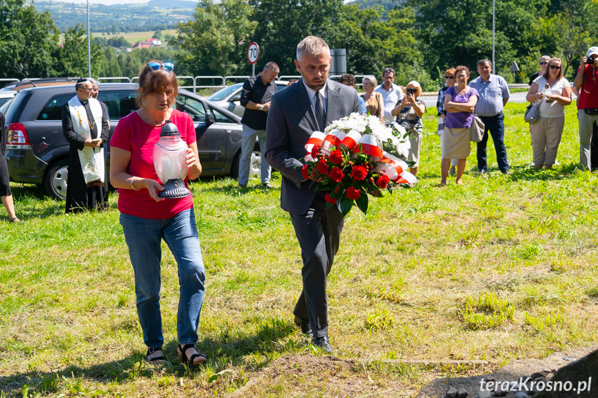 Upamiętnienie 79 rocznicy zagłady ludności żydowskiej z Dukli i okolic