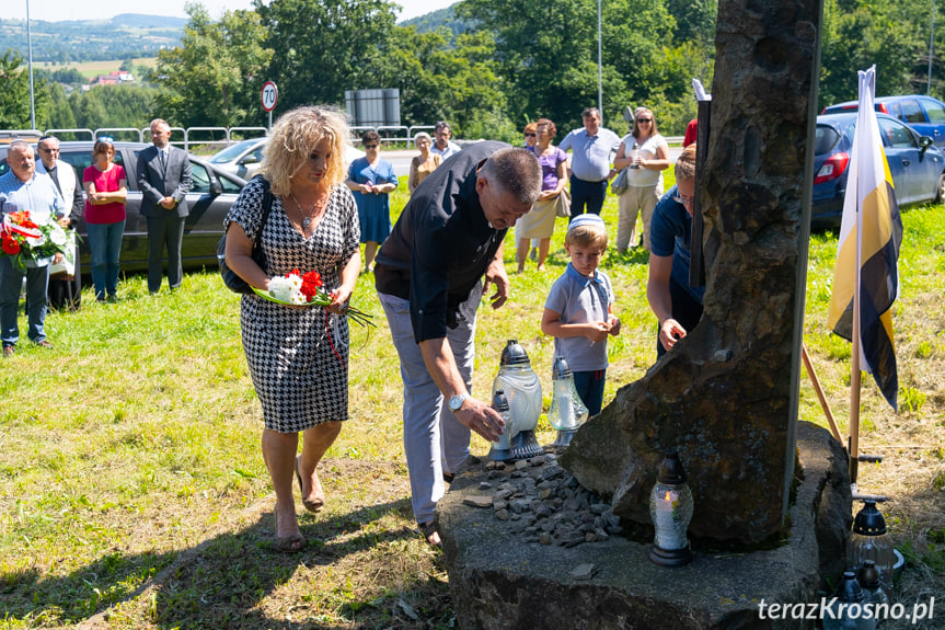 Upamiętnienie 79 rocznicy zagłady ludności żydowskiej z Dukli i okolic