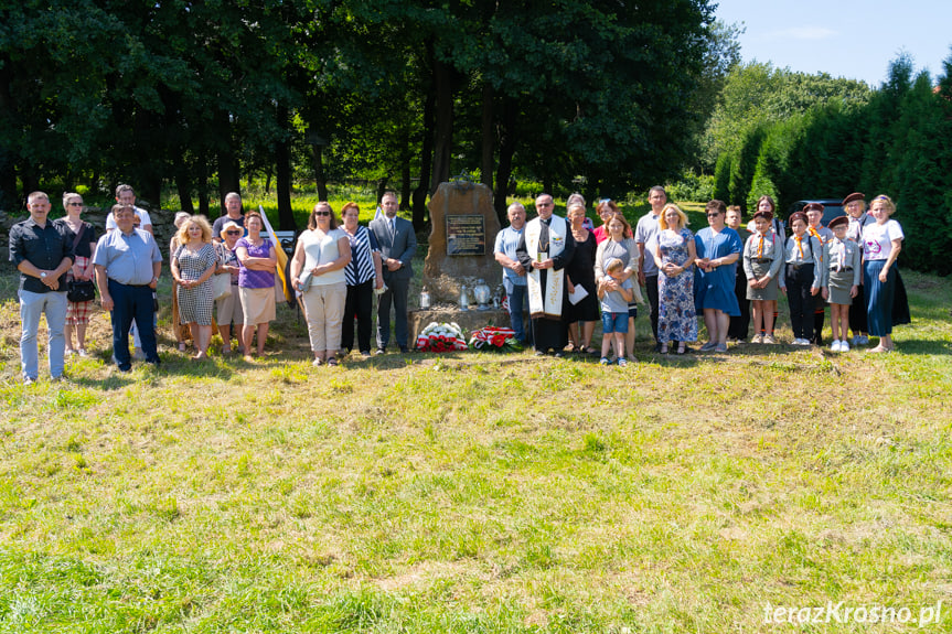 Upamiętnienie 79 rocznicy zagłady ludności żydowskiej z Dukli i okolic