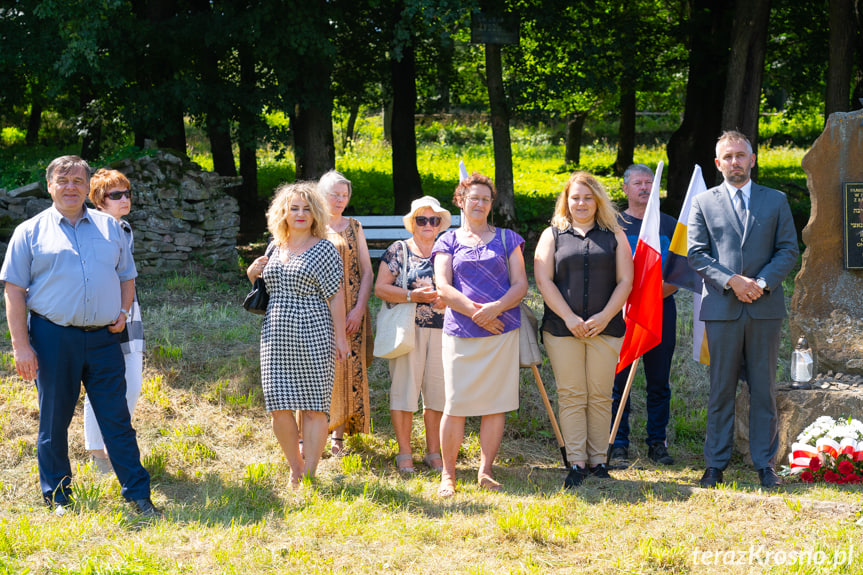 Upamiętnienie 79 rocznicy zagłady ludności żydowskiej z Dukli i okolic