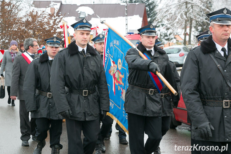 Uroczystość nadania szkole w Zalesiu...