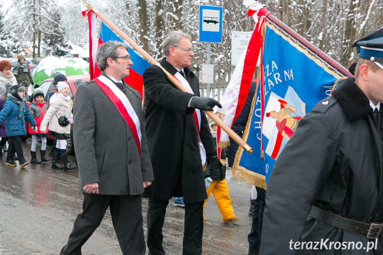 Uroczystość nadania szkole w Zalesiu...