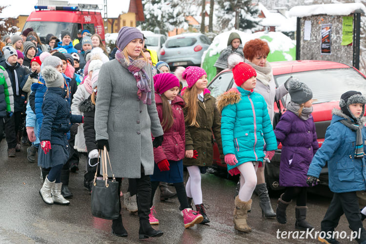 Uroczystość nadania szkole w Zalesiu...