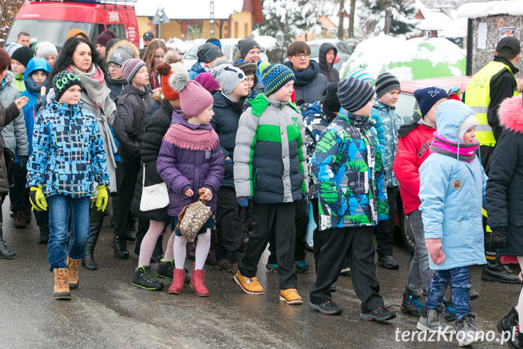 Uroczystość nadania szkole w Zalesiu...