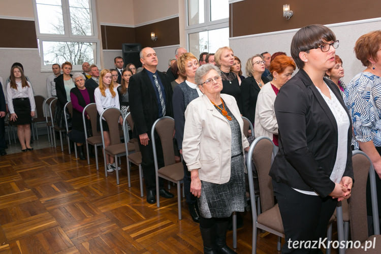 Uroczystość nadania szkole w Zalesiu...