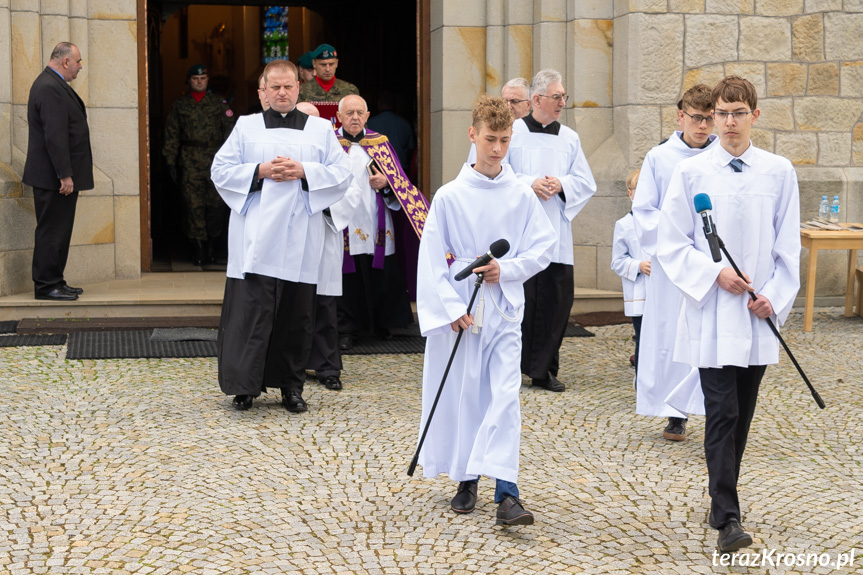 Uroczystość pogrzebowa kpr. Jana Borka w Lubatowej