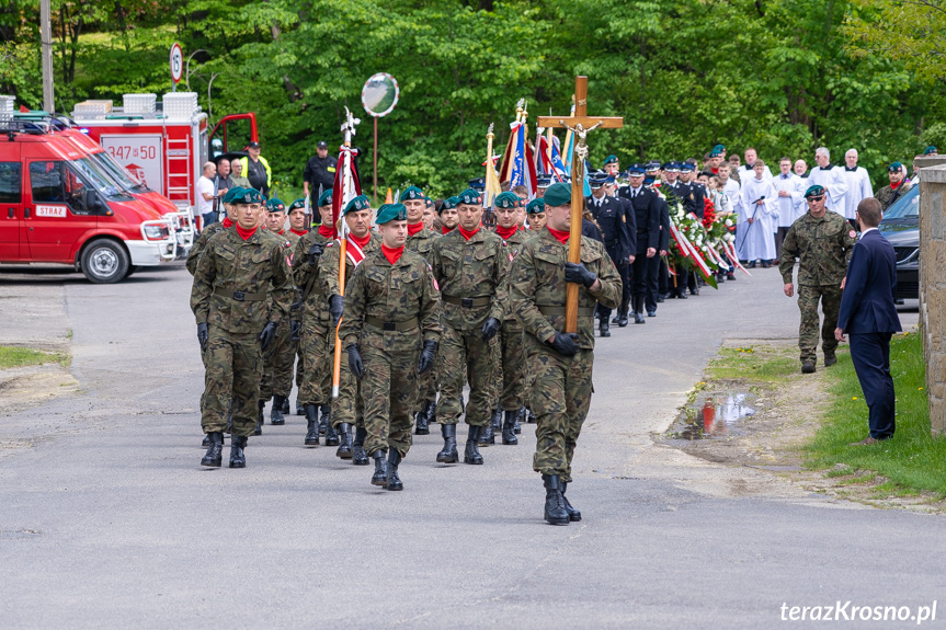 Uroczystość pogrzebowa kpr. Jana Borka w Lubatowej