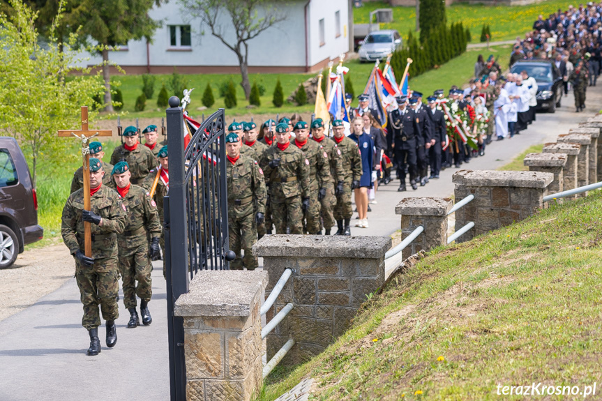 Uroczystość pogrzebowa kpr. Jana Borka w Lubatowej