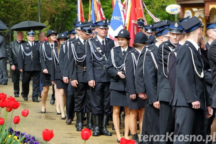 Uroczystość przekazania samochodu pożarniczego OSP Iwonicz-Zdrój