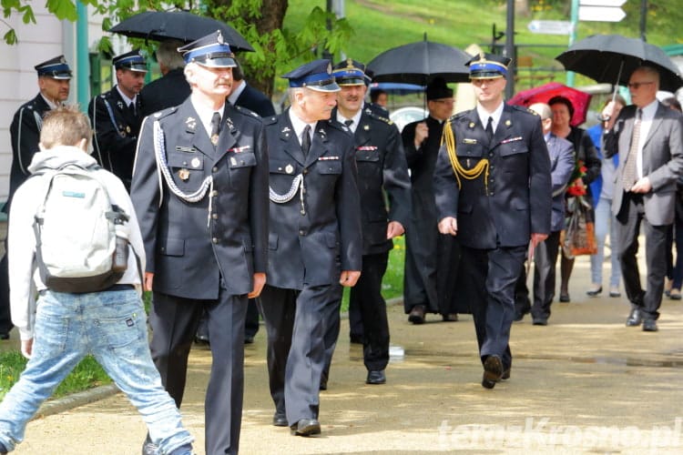 Uroczystość przekazania samochodu pożarniczego OSP Iwonicz-Zdrój