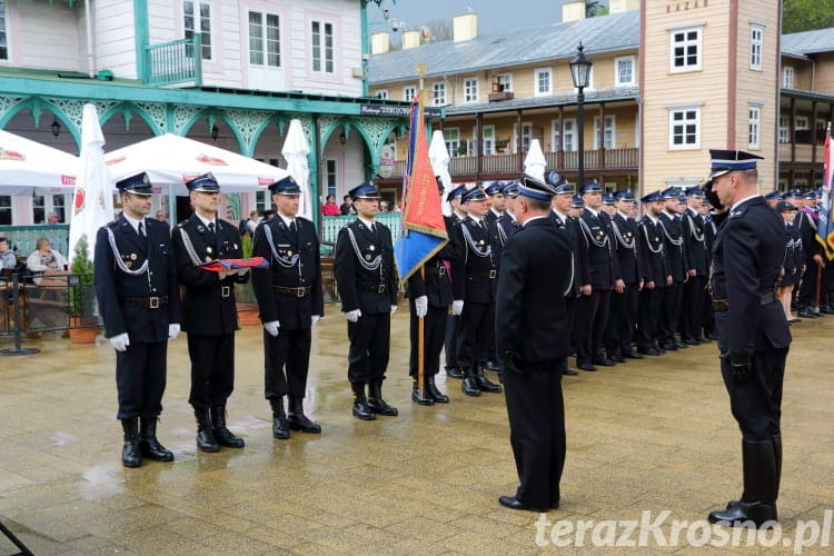 Uroczystość przekazania samochodu pożarniczego OSP Iwonicz-Zdrój