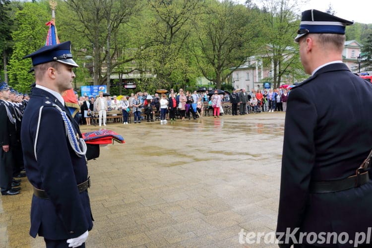 Uroczystość przekazania samochodu pożarniczego OSP Iwonicz-Zdrój