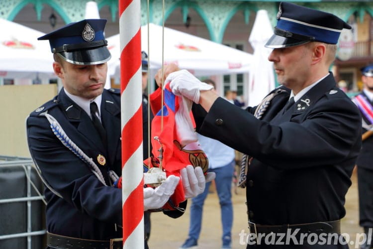 Uroczystość przekazania samochodu pożarniczego OSP Iwonicz-Zdrój