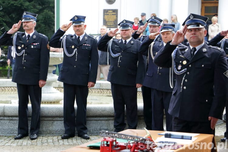 Uroczystość przekazania samochodu pożarniczego OSP Iwonicz-Zdrój