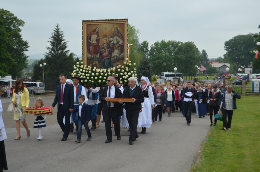 Uroczystości koronacyjne w Sanktuarium św. Michała Archanioła i bł. ks. Bronisława Markiewicza w Miejscu Piastowym