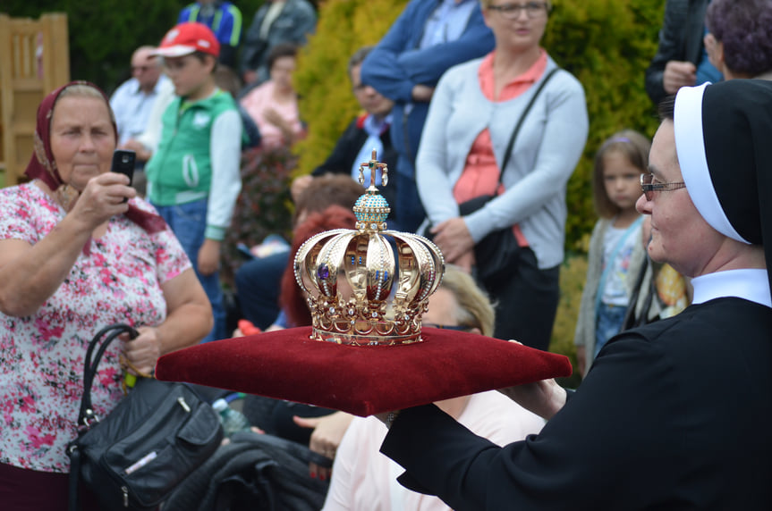 Uroczystości koronacyjne w Sanktuarium św. Michała Archanioła i bł. ks. Bronisława Markiewicza w Miejscu Piastowym