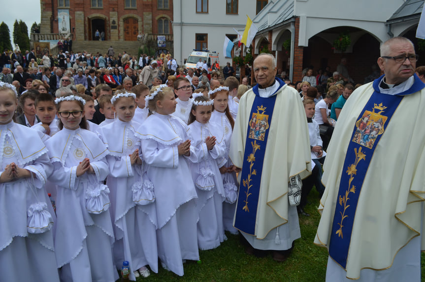 Uroczystości koronacyjne w Sanktuarium św. Michała Archanioła i bł. ks. Bronisława Markiewicza w Miejscu Piastowym