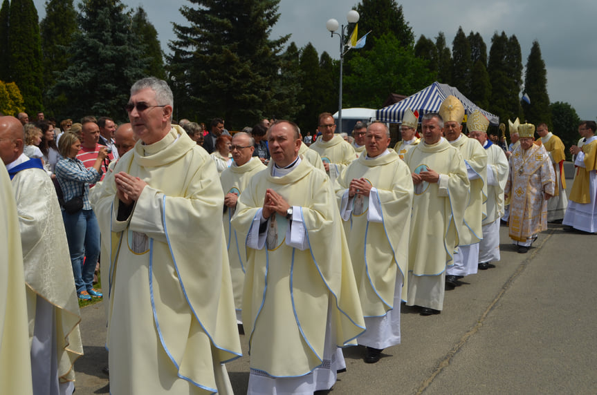 Uroczystości koronacyjne w Sanktuarium św. Michała Archanioła i bł. ks. Bronisława Markiewicza w Miejscu Piastowym