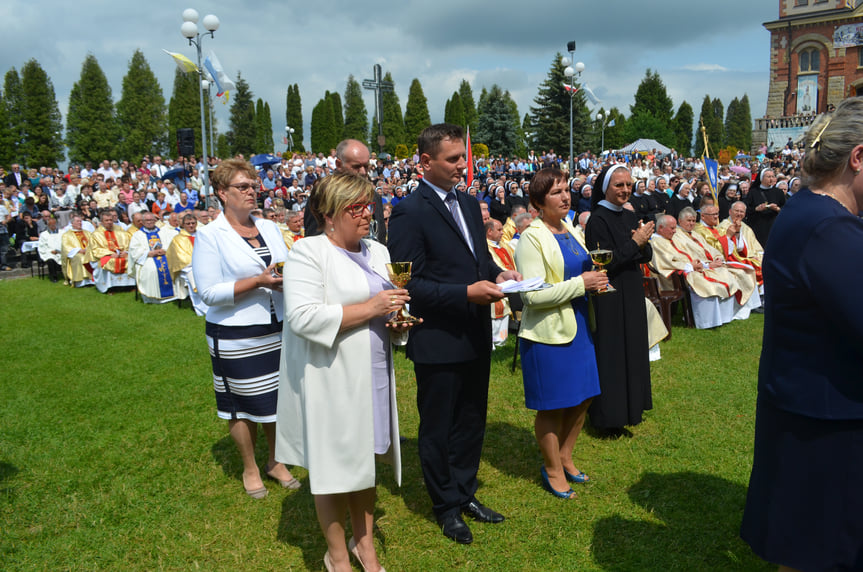 Uroczystości koronacyjne w Sanktuarium św. Michała Archanioła i bł. ks. Bronisława Markiewicza w Miejscu Piastowym