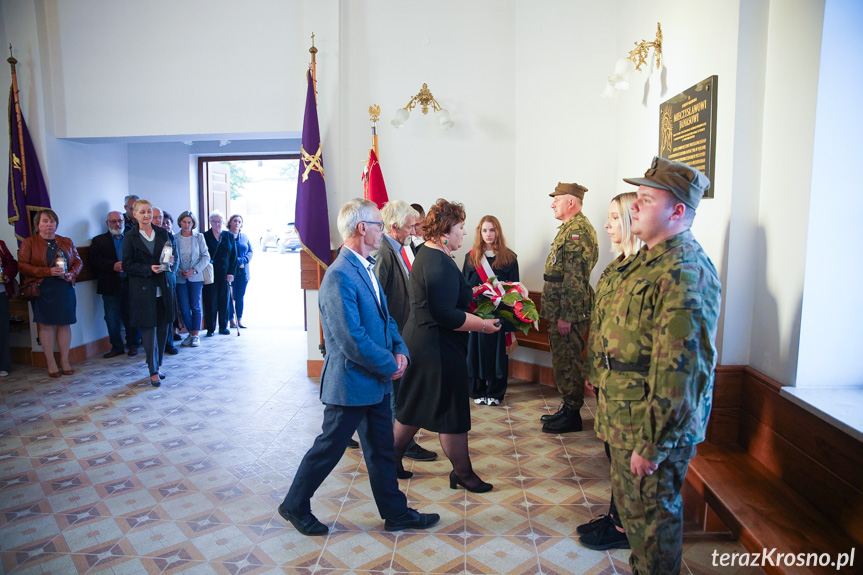 Uroczystości patriotyczne w Zręcinie