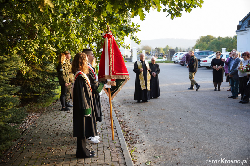 Uroczystości patriotyczne w Zręcinie