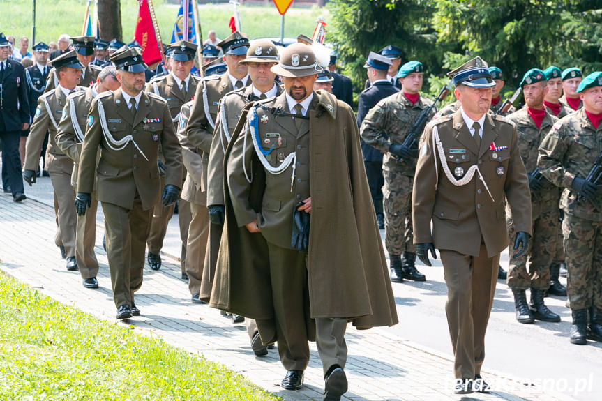 Uroczysty apel z okazji Święta Wojska Polskiego