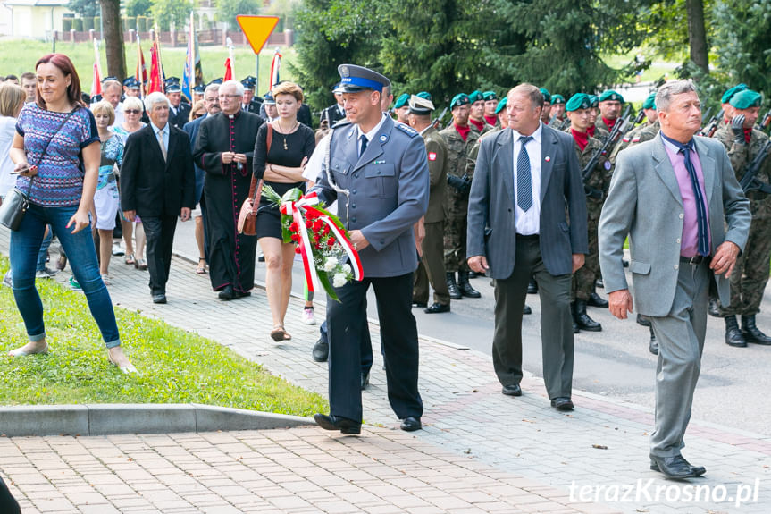 Uroczysty apel z okazji Święta Wojska Polskiego