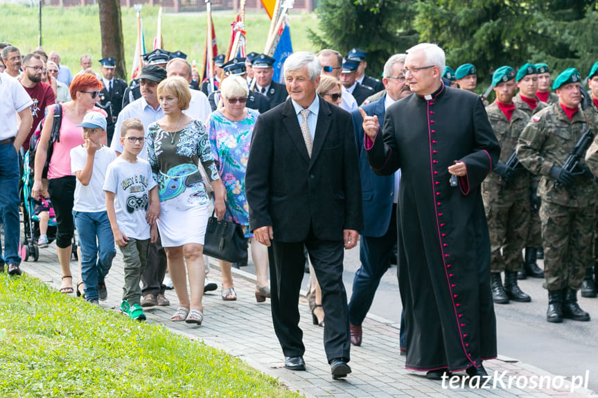 Uroczysty apel z okazji Święta Wojska Polskiego