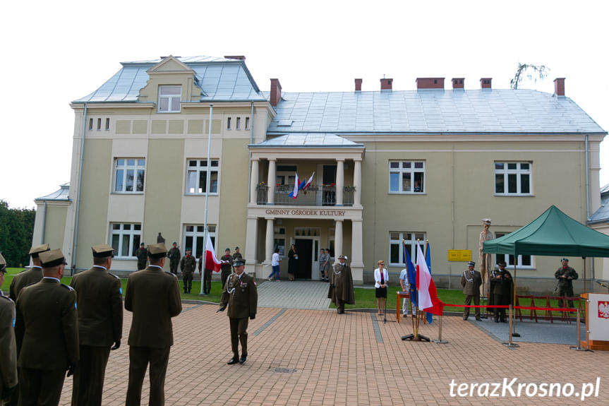 Uroczysty apel z okazji Święta Wojska Polskiego