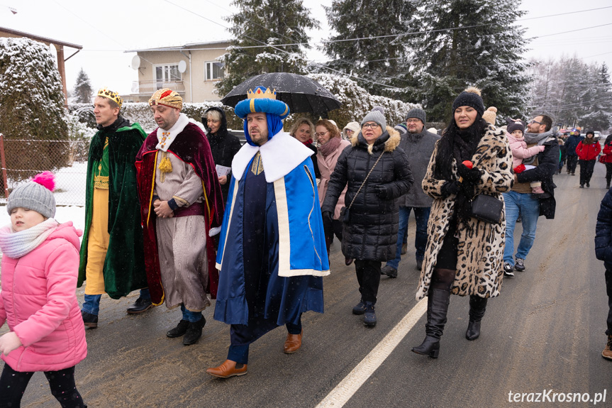 VI Orszak Kolędników i wspólne kolędowanie w Krośnie - Polance