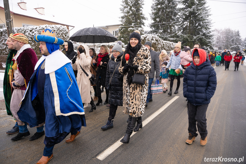 VI Orszak Kolędników i wspólne kolędowanie w Krośnie - Polance