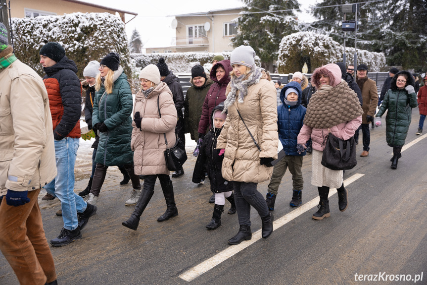 VI Orszak Kolędników i wspólne kolędowanie w Krośnie - Polance