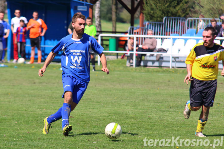 Victoria Dobieszyn - Guzikówka Krosno 2:1