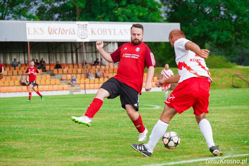 Victoria Kobylany - Jasiołka Świerzowa Polska 0:0