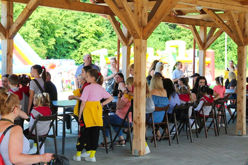 W Jedliczu odbył się kolorowy piknik